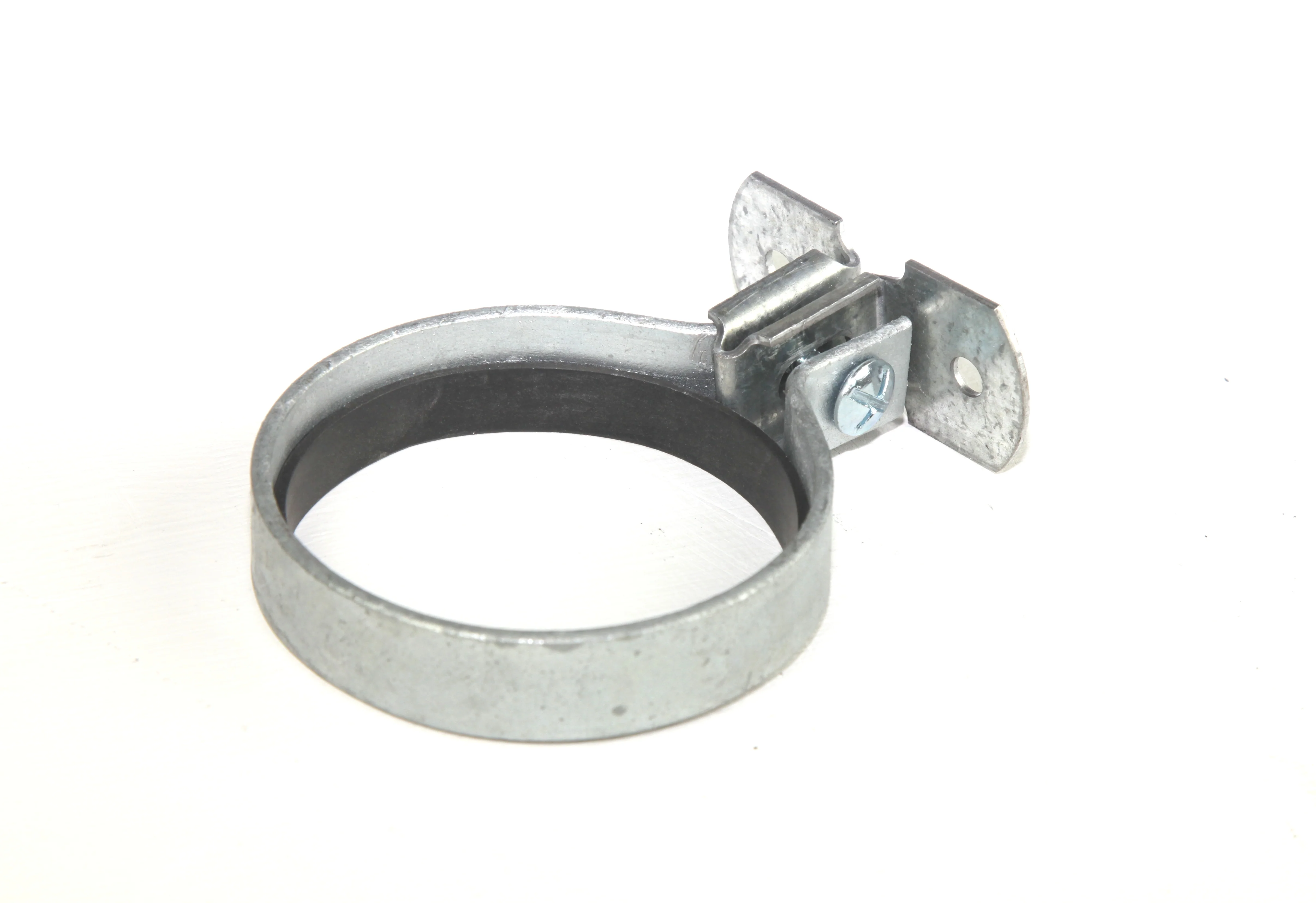 Cast Iron Round Downpipe Bracket With Gasket - Image 2