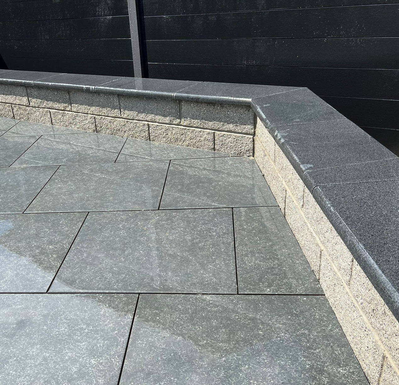 Castle Granite Coping Stones - 600mm (L) - Image 15