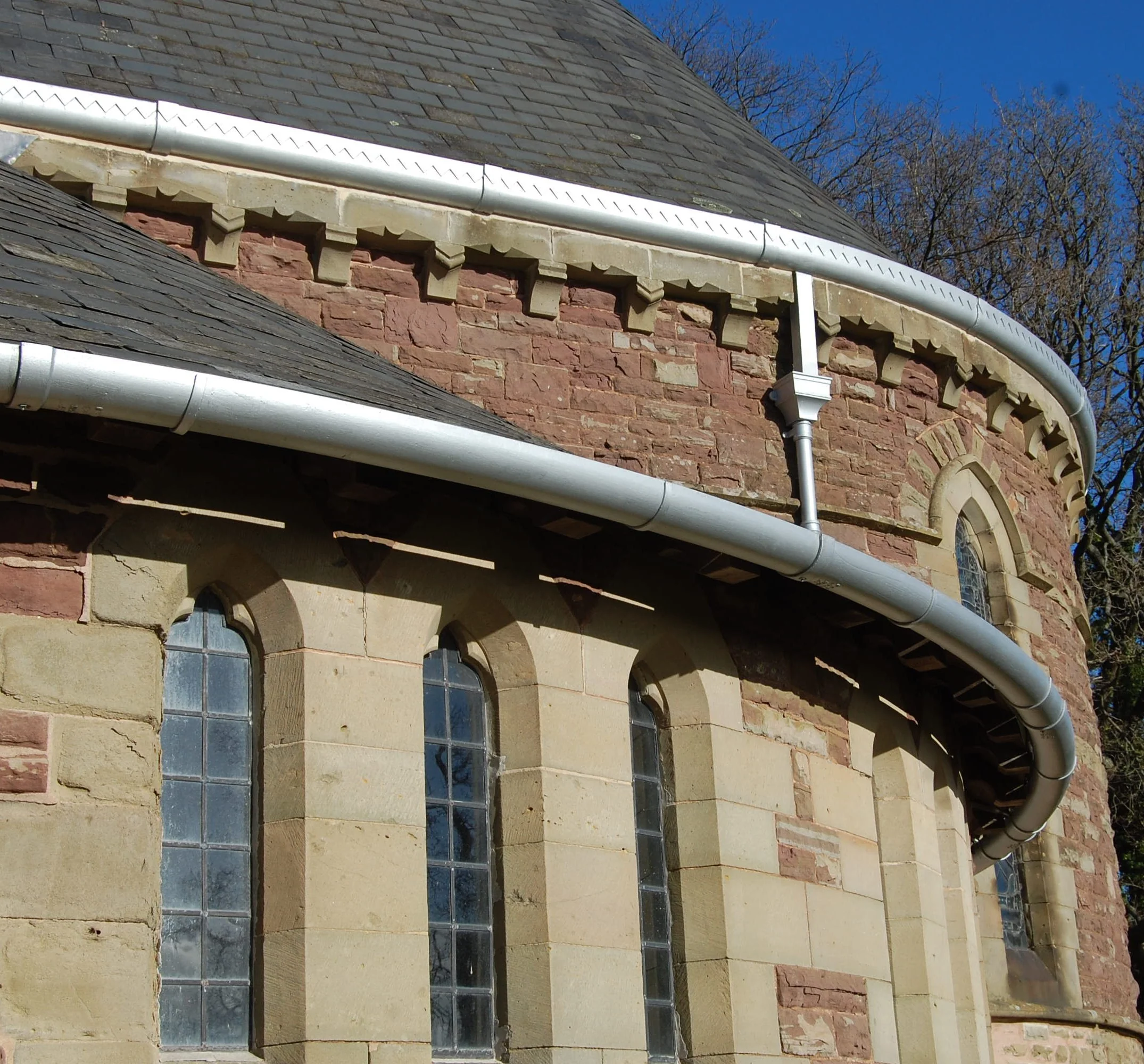 Galvanised Understay For Rise & Fall Bracket - Image 4