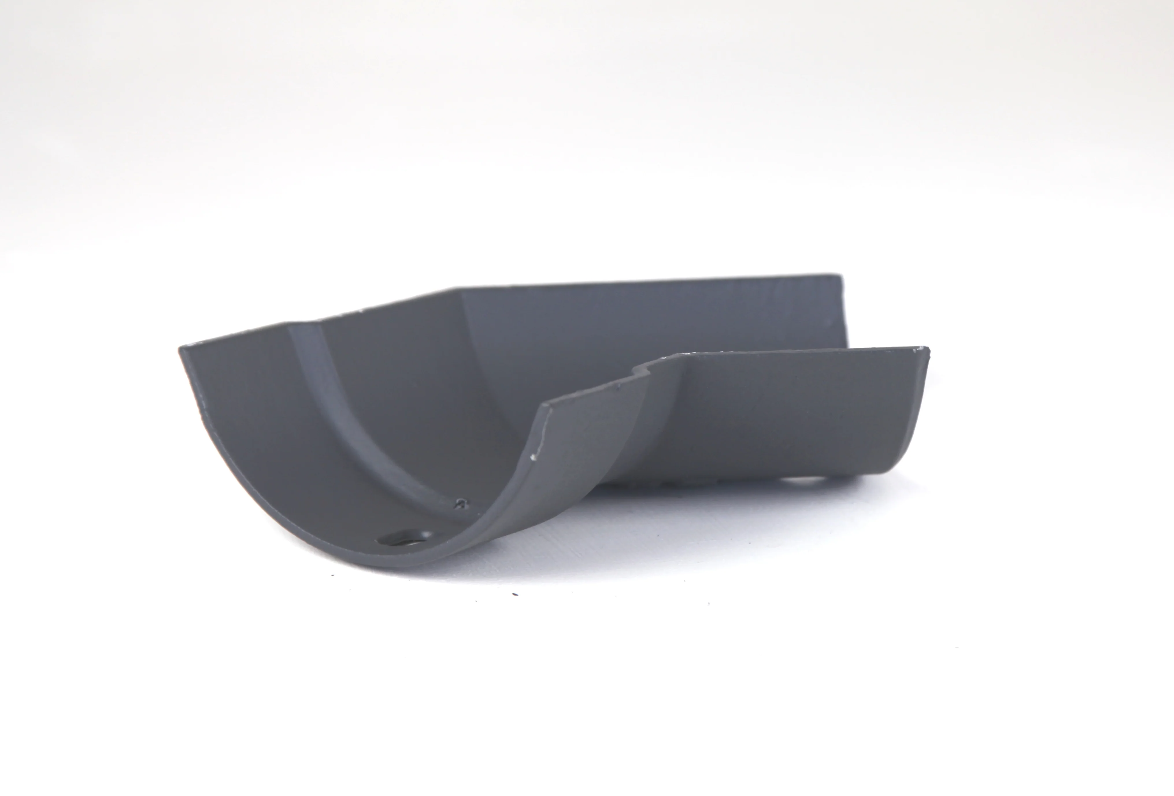 Hargreaves Plain Half Round Cast Iron Guttering Bend - Right Hand - Image 4