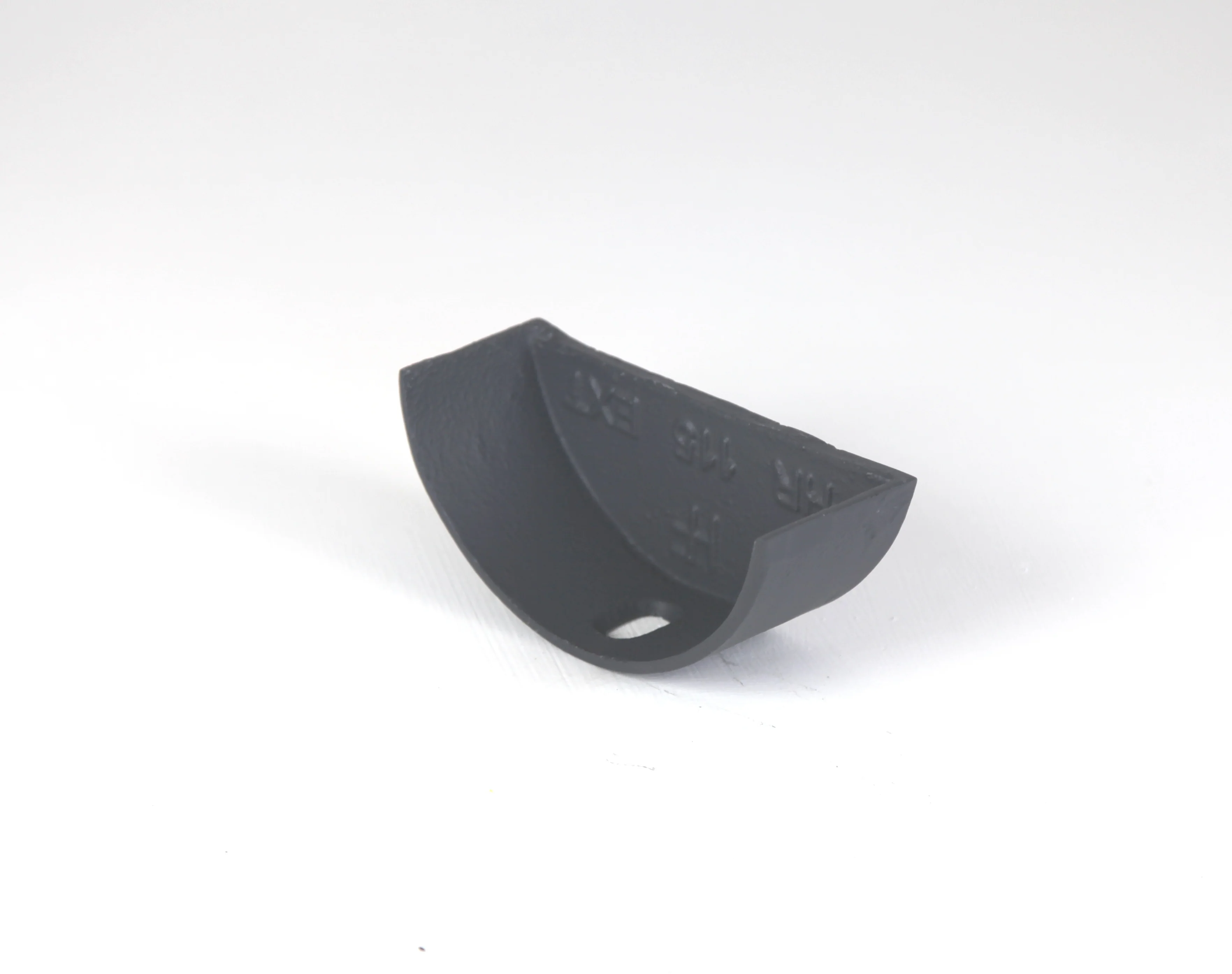 Hargreaves Plain Half Round Cast Iron Stop End - Image 4