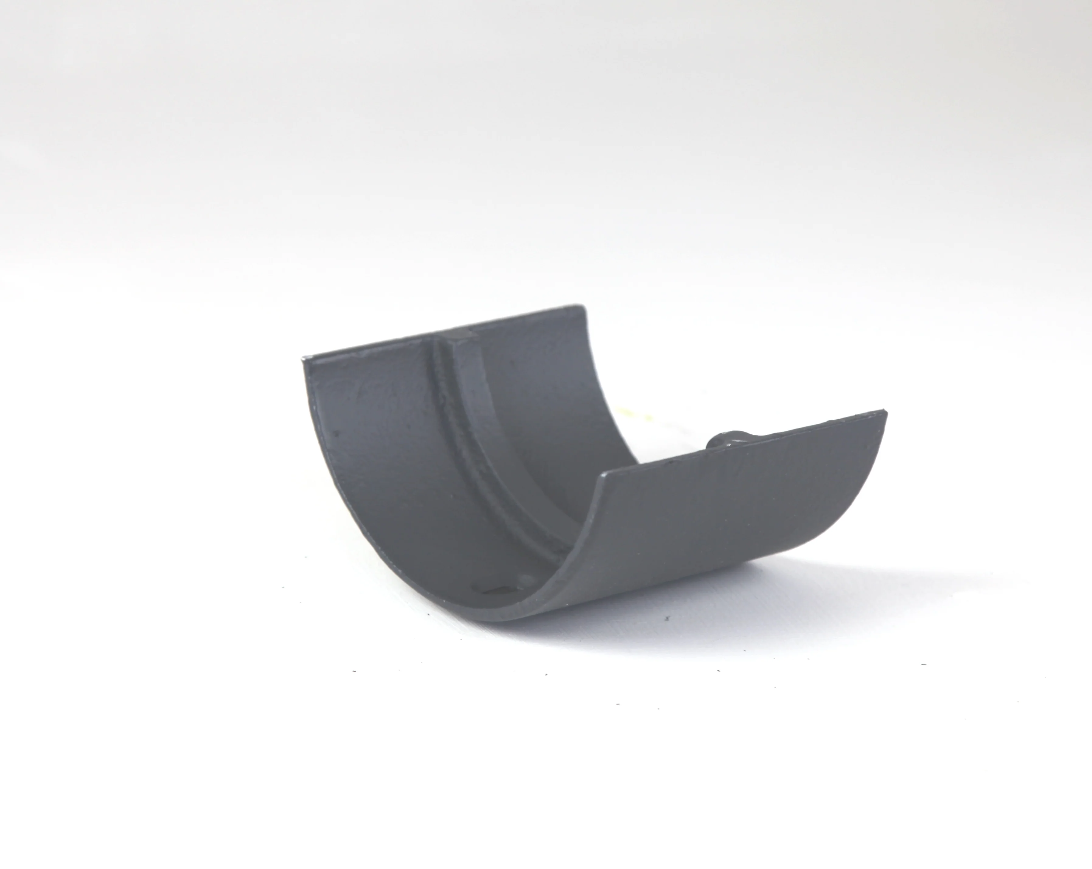 Hargreaves Plain Half Round Cast Iron Union Clip - Image 2