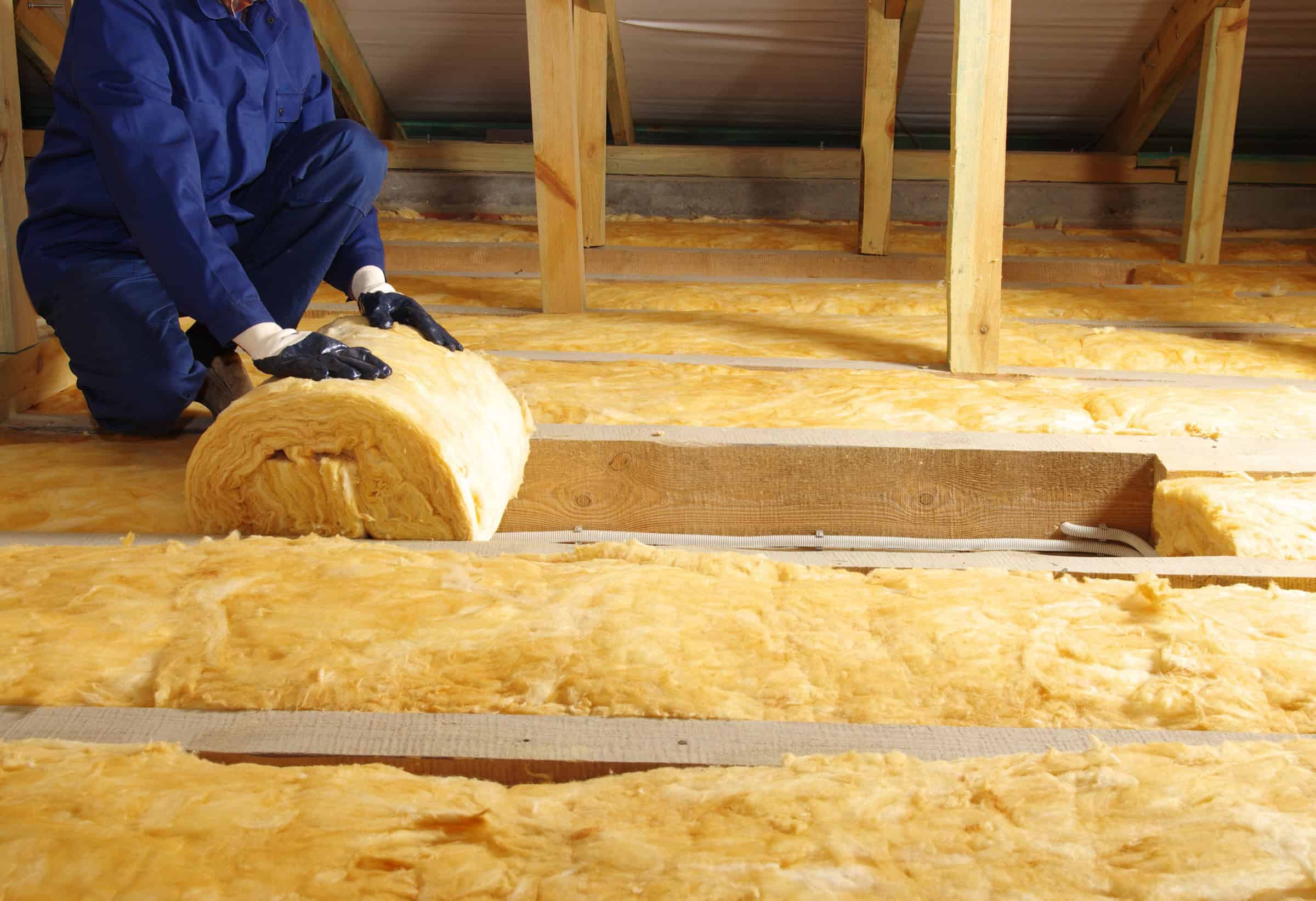 Isover Spacesaver Loft Roll Insulation Combi-Cut - Image 3